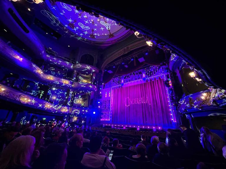 Cinderella Theatre Royal Nottingham Review – Five Stars | Artspod