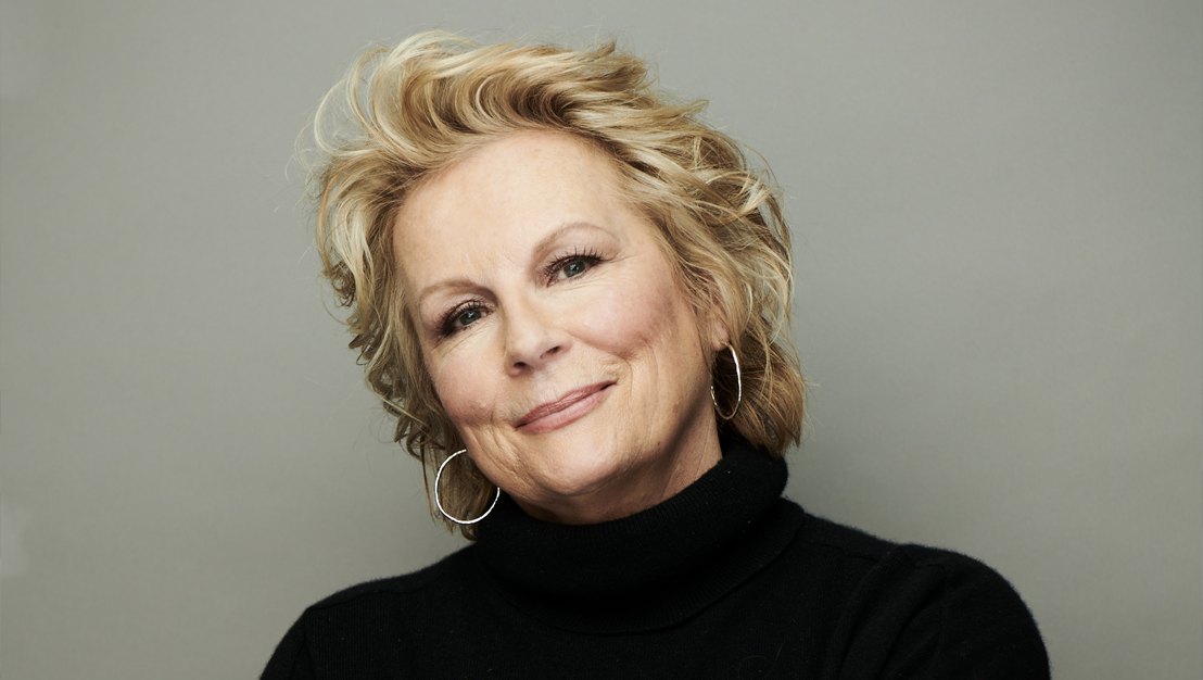 Jennifer Saunders to star in Edward Bond Play The Sea at Theatre Royal Bath.